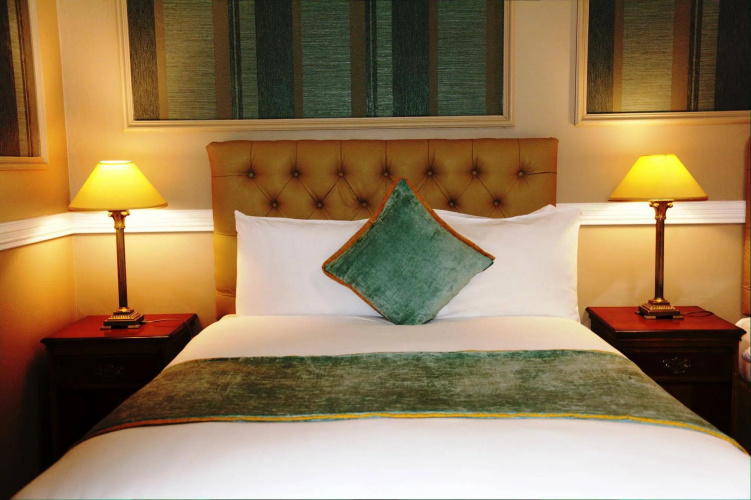 The Residents Hotel