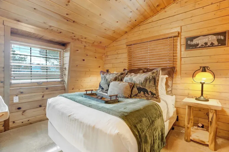 Log Lodge