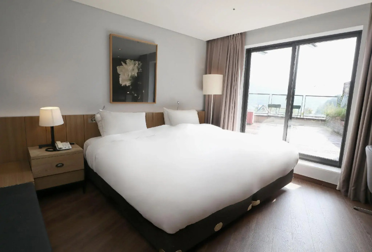 Eden Paradise Hotel