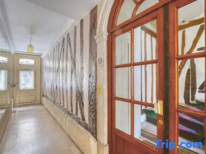 Stunning Loft for 6 in Saint Germain des Prés
