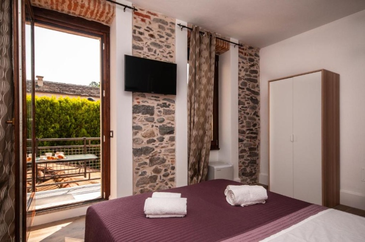 Standard Double room with balcony