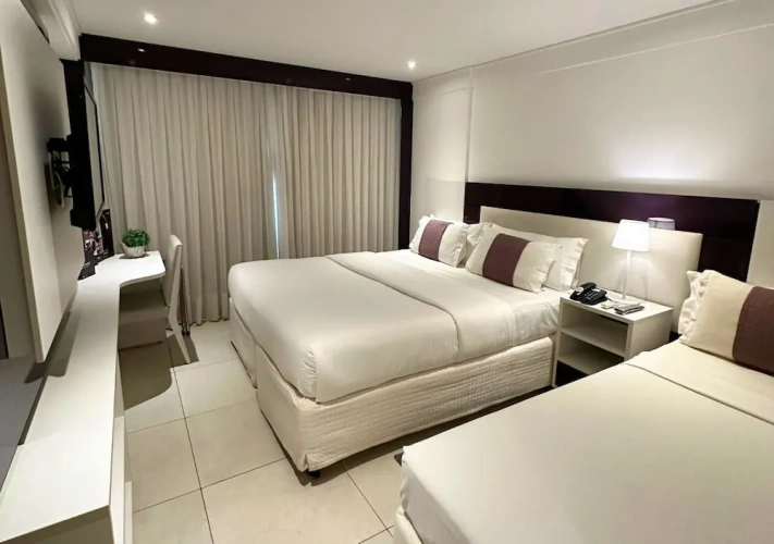 Standard Triple room