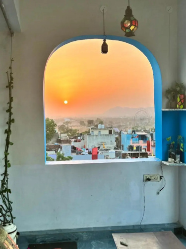 Suri Guest House