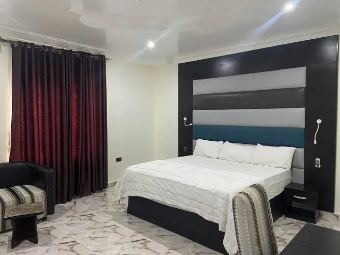 Luna Apartment