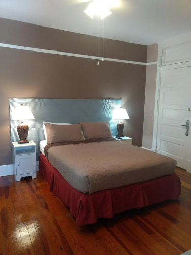 Mansion Inn