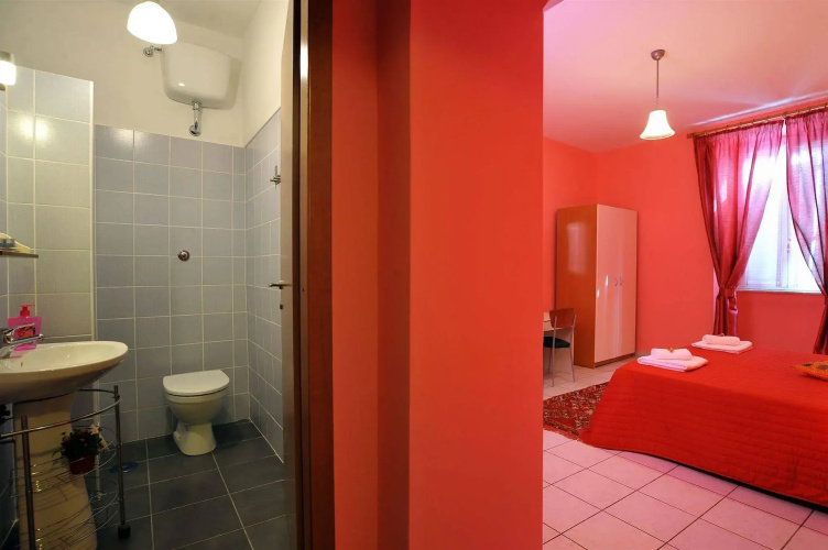 Lodging in Rome