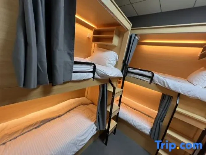 Bed in Dorm (female dorm)