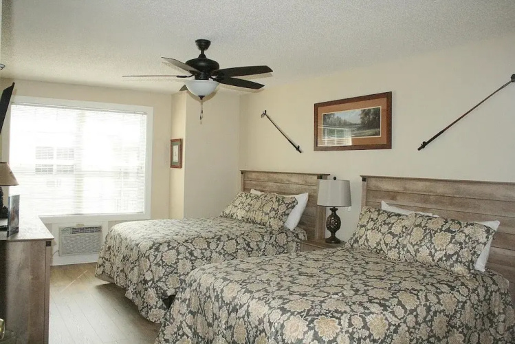1409l Home by Redawning