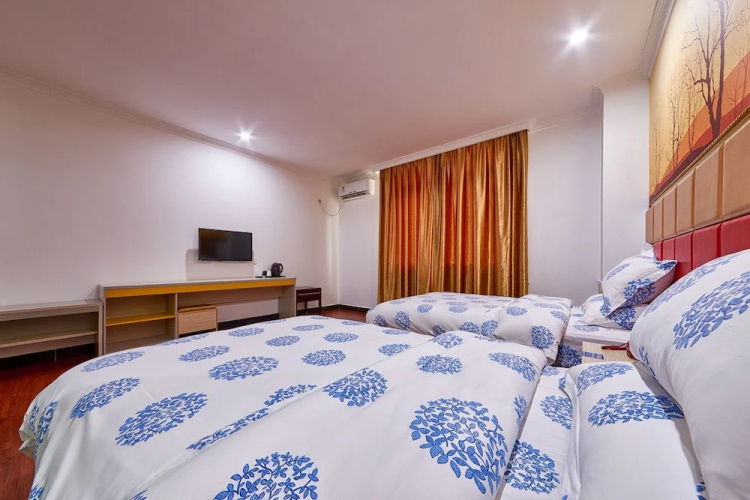 Naryn Hotel