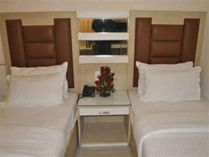 Standard Double room with city view