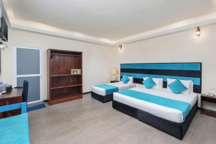 Deluxe Double room with pool view