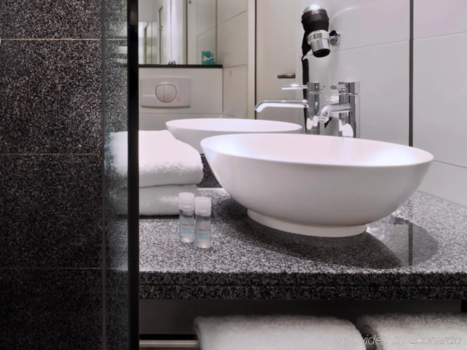 Motel One Prague - Florentinum