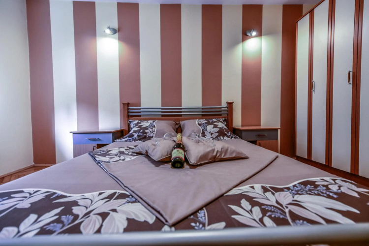 Lux Apartman Cvetkovic