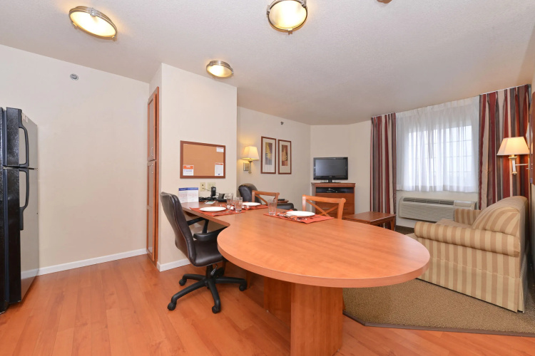 Candlewood Suites Springfield