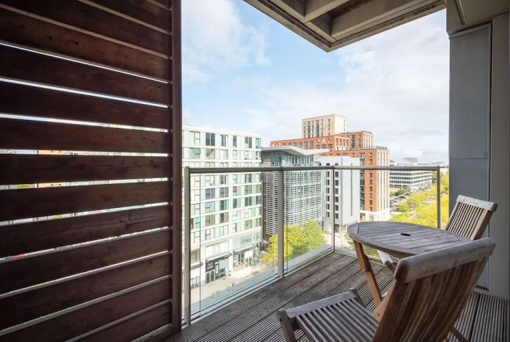 Quadruple Apartment with balcony