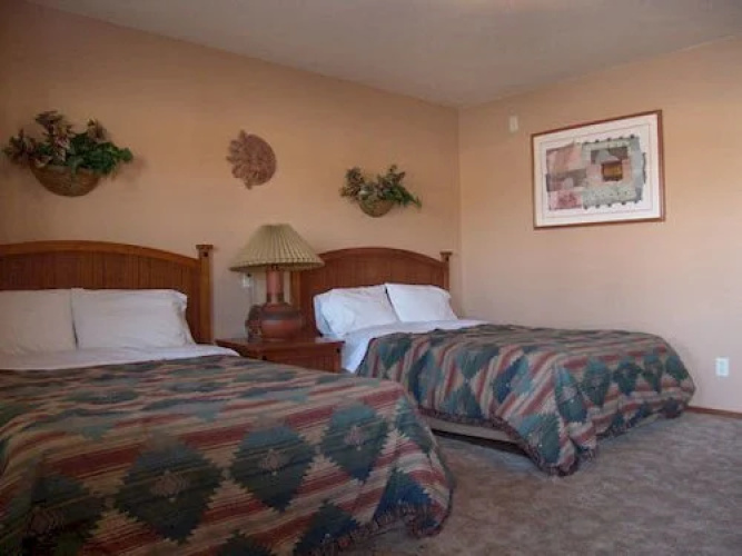 Lighthouse Inn