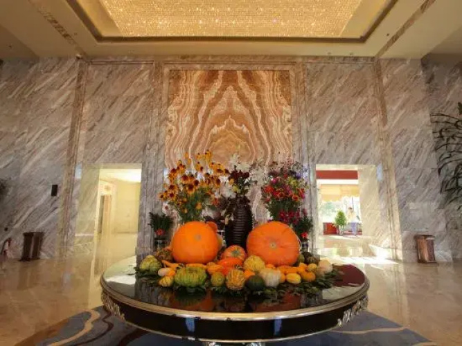 Xinhao Business Hotel