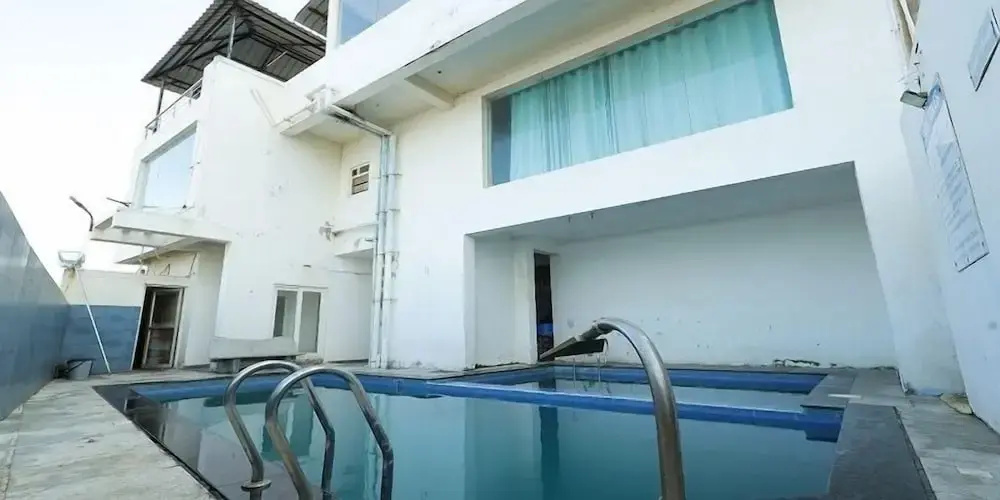 Kovalam Studio Villa