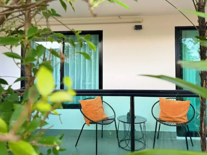 1BR Condo with Pool Gym C238