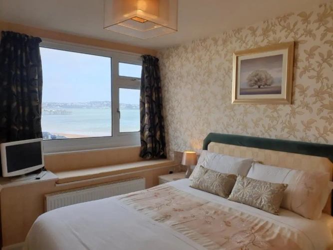 Standard Double room with sea view