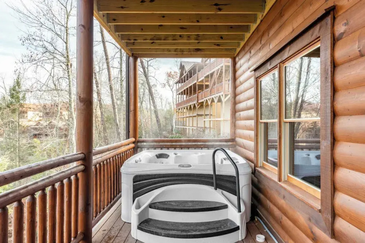 Ridge View by Avantstay15mins From Pigeon Forge w/ Pavilion, Indoor Pool & Hot Tub!