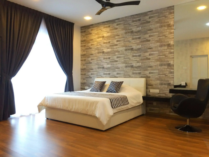 Shamrock Boutique Villa