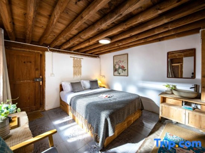 Standard Double room with garden view