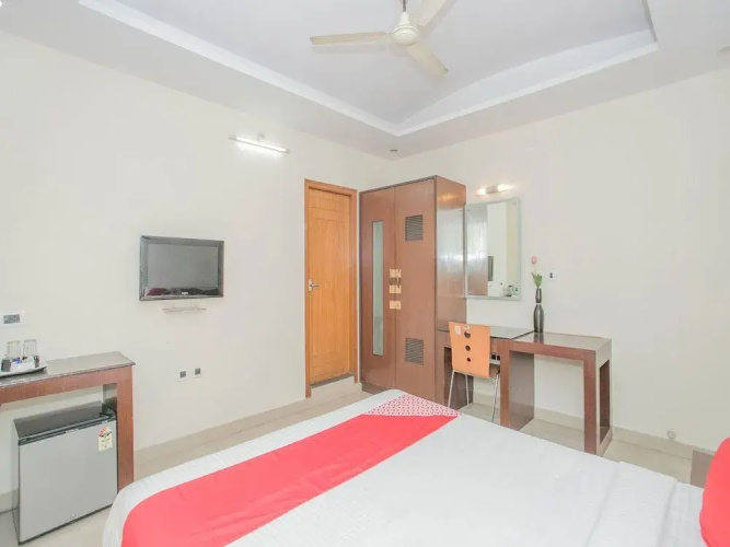 Regal Residency