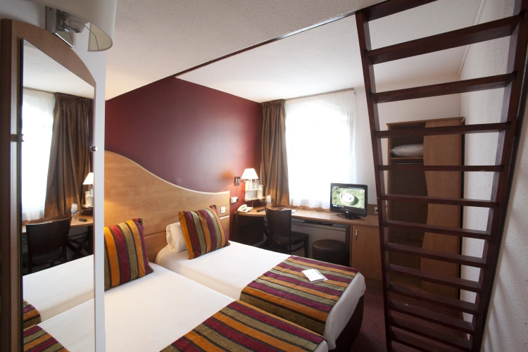 Guest rooms