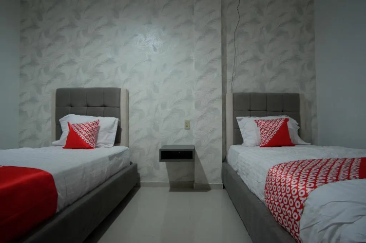 OYO 487 Gajah Mada Hotel