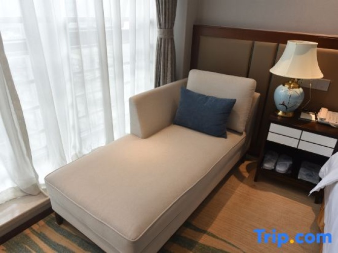 Executive Triple Suite
