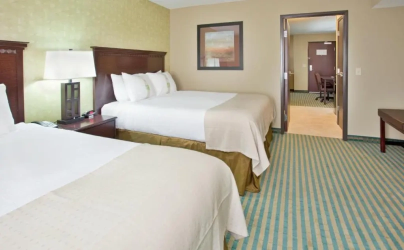 Quadruple Suite