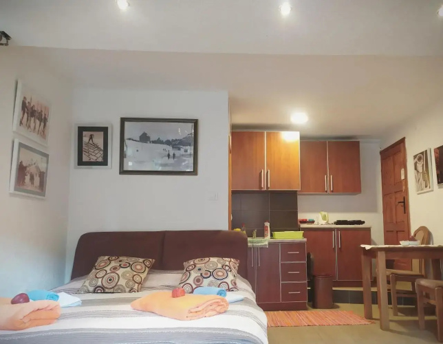 Summit Guest House
