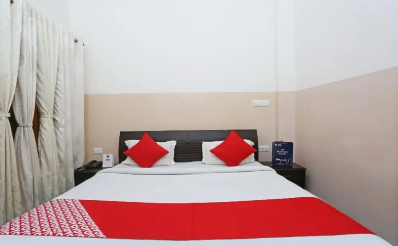 Hotel Jay Continental By OYO Rooms