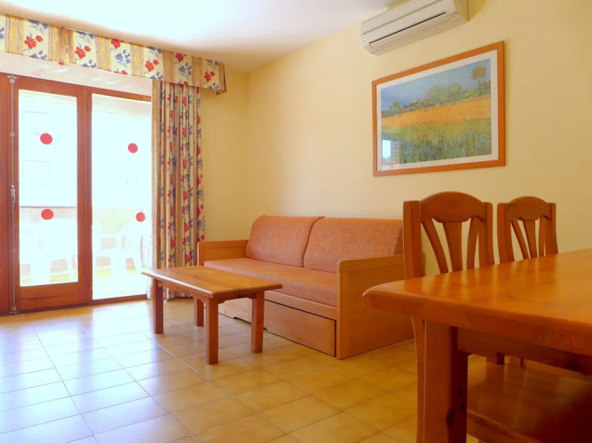 Azahar Apartments