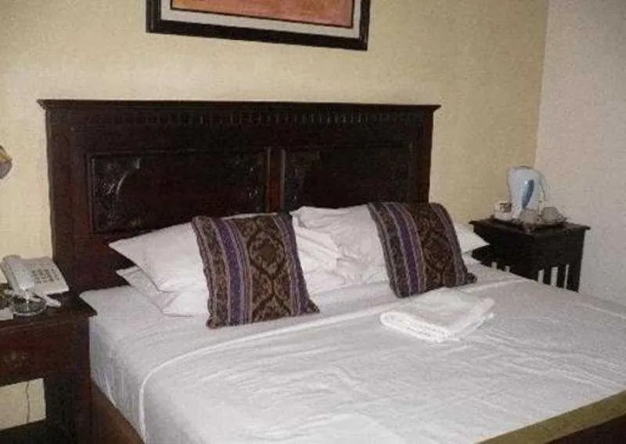 Standard Double Suite