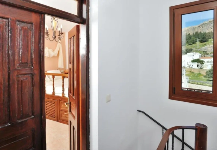 Studio with balcony and with sea view