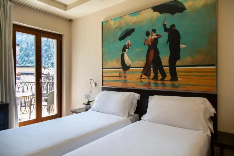 Standard Double room with balcony