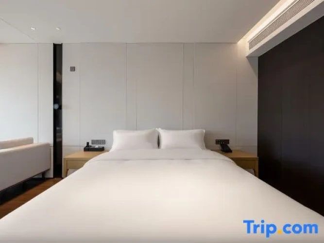 1 Bedroom Deluxe Suite with sea view
