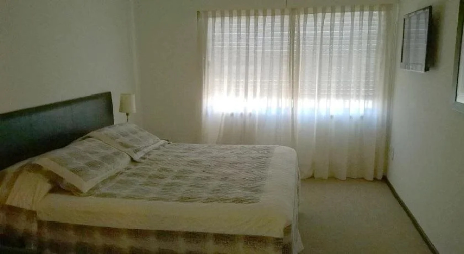 Hotel Genoves