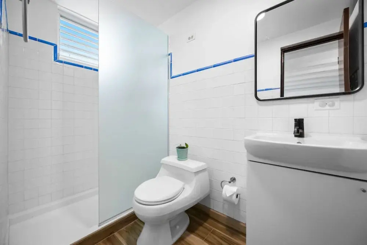 Beachfront With Pool Free Parking