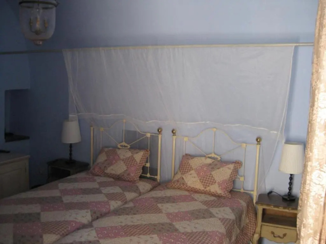 Traditional Hotel IANTHE