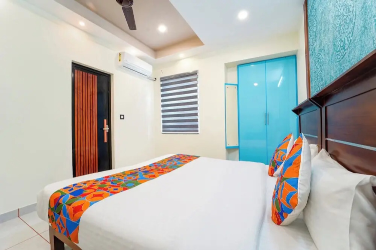 Fabhotel Kafeel Homes