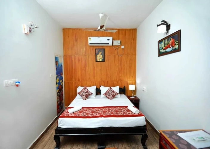 Standard room with view