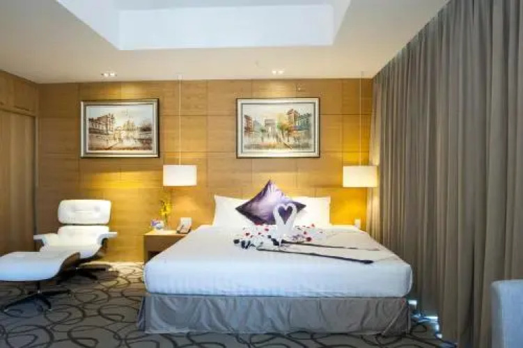 Iris Hotel Can ThoOver view