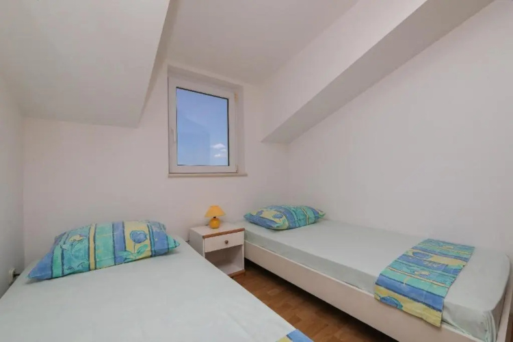 Apartment Ana - 50m from Sea