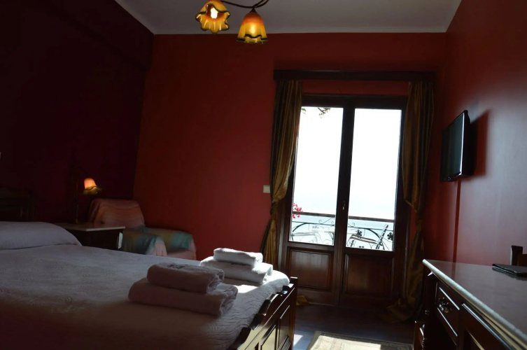 Ilion Hotel