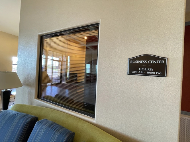 Sunbridge Inn and Suites