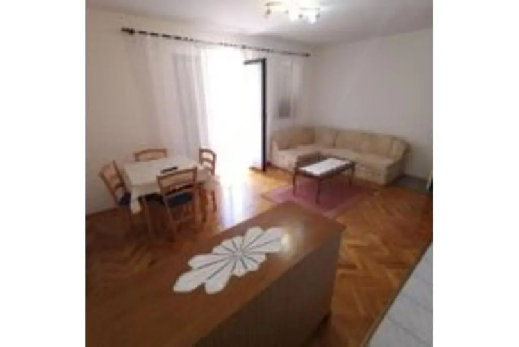 Apartment Nevenka 3 pax