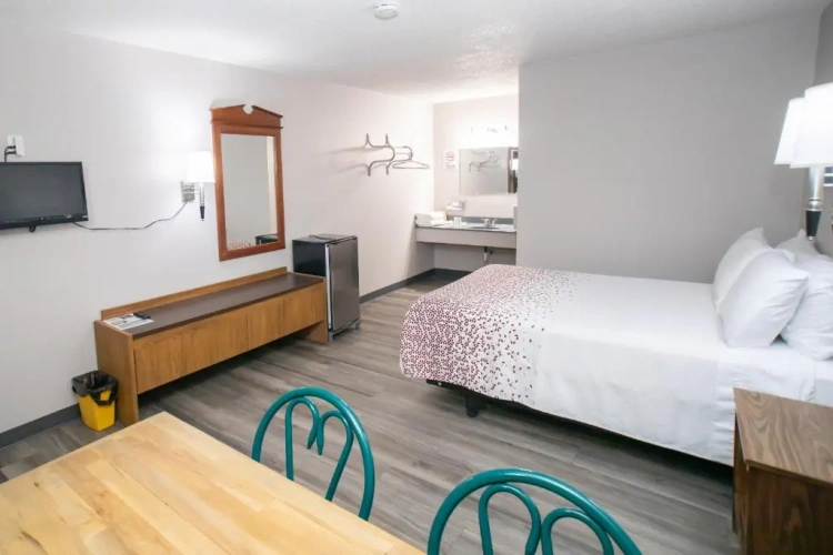 Deluxe Double Suite